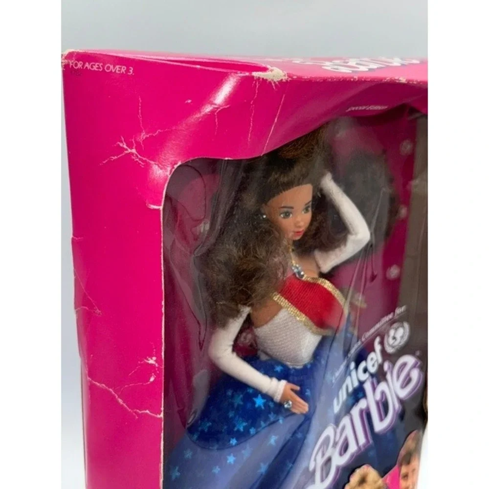 Vintage 1989 UNICEF Barbie Special Edition Mattel 4782 Brunette Starry Gown